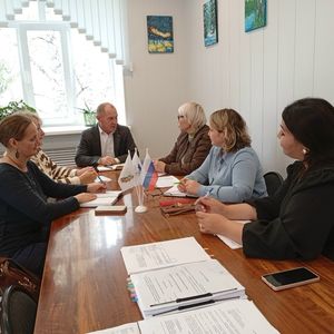 На базе Службы помощи семье и детям Кожевниковского района открылся клуб «Среди СВОих»